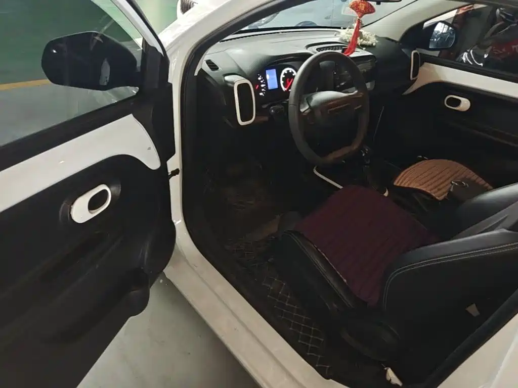 Roewe Clever — миниатюра 16