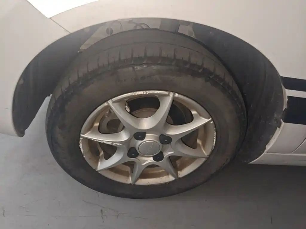 Roewe Clever — миниатюра 23