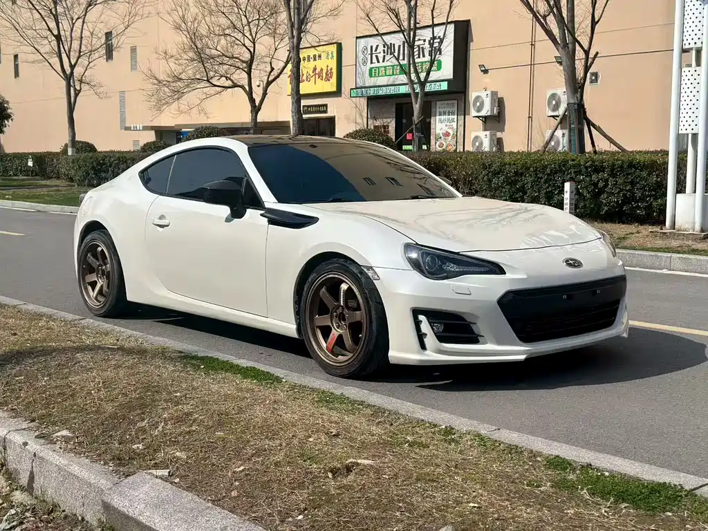Subaru BRZ — миниатюра 3