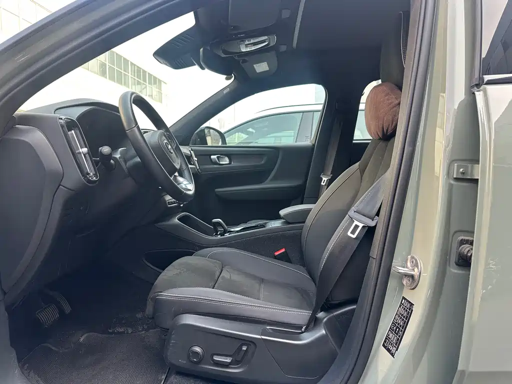 VOLVO XC40 NEW ENERGY