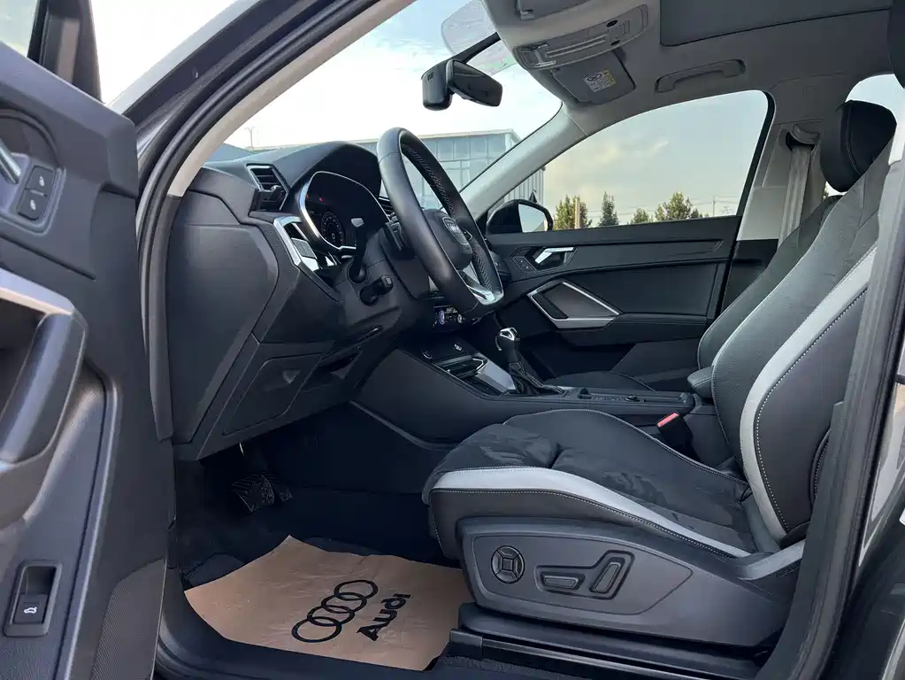 Audi Q3 — миниатюра 8