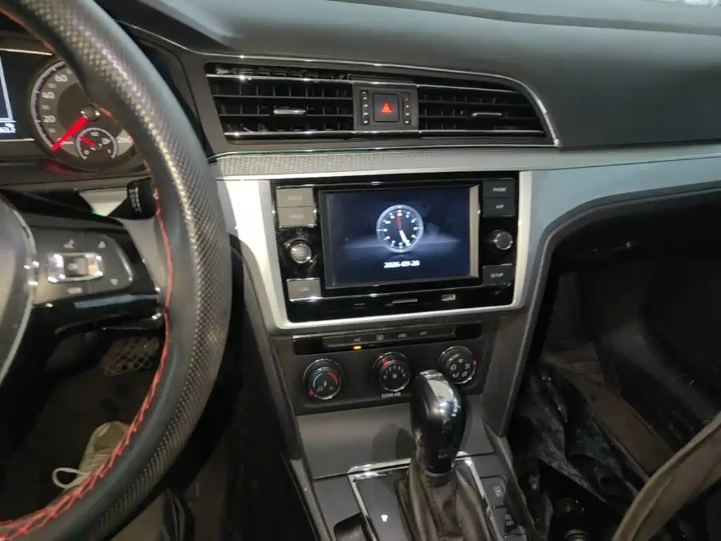 Volkswagen Lamando — миниатюра 13