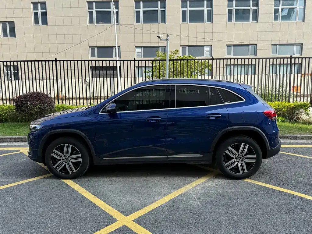 Mercedes-Benz EQA — миниатюра 4