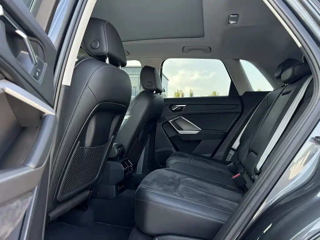 Audi Q3 — миниатюра 9