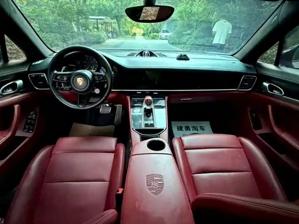 Porsche Panamera 2013 Panamera Platinum Edition 3.6L