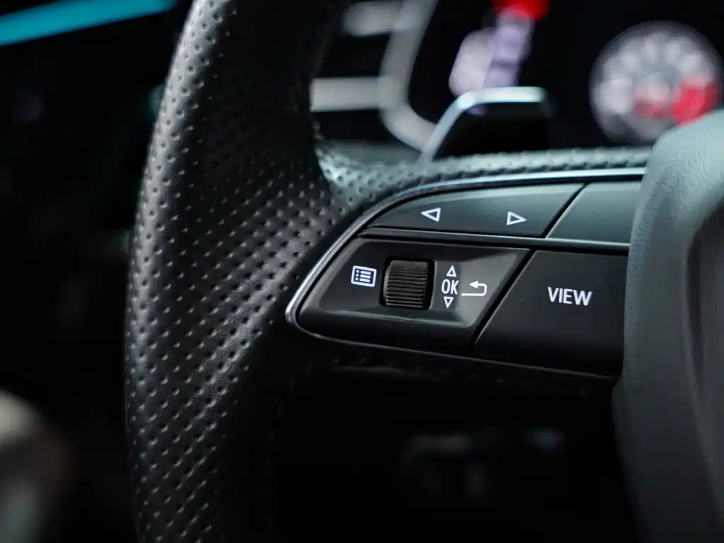 Audi RS Q8 — миниатюра 52