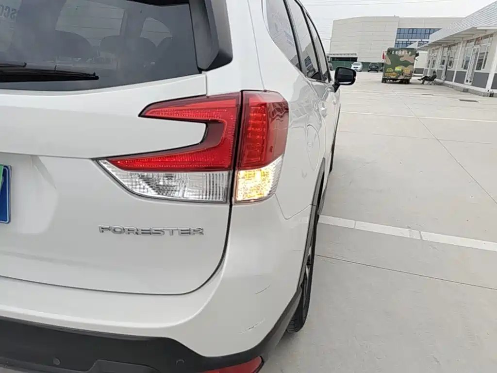 Subaru Forester — миниатюра 8