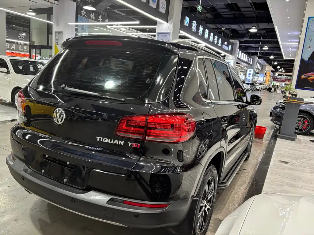Volkswagen Tiguan — миниатюра 13