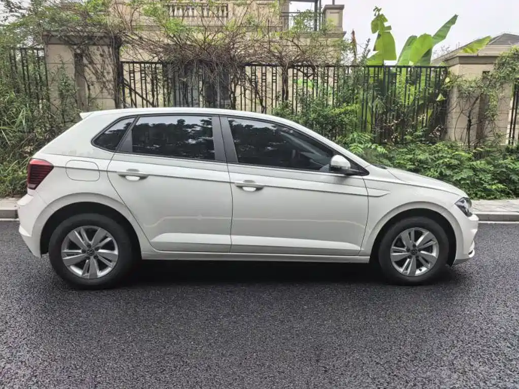 Volkswagen Polo — миниатюра 4