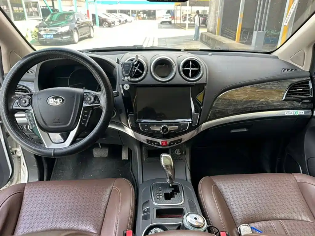 BYD S7 — миниатюра 5