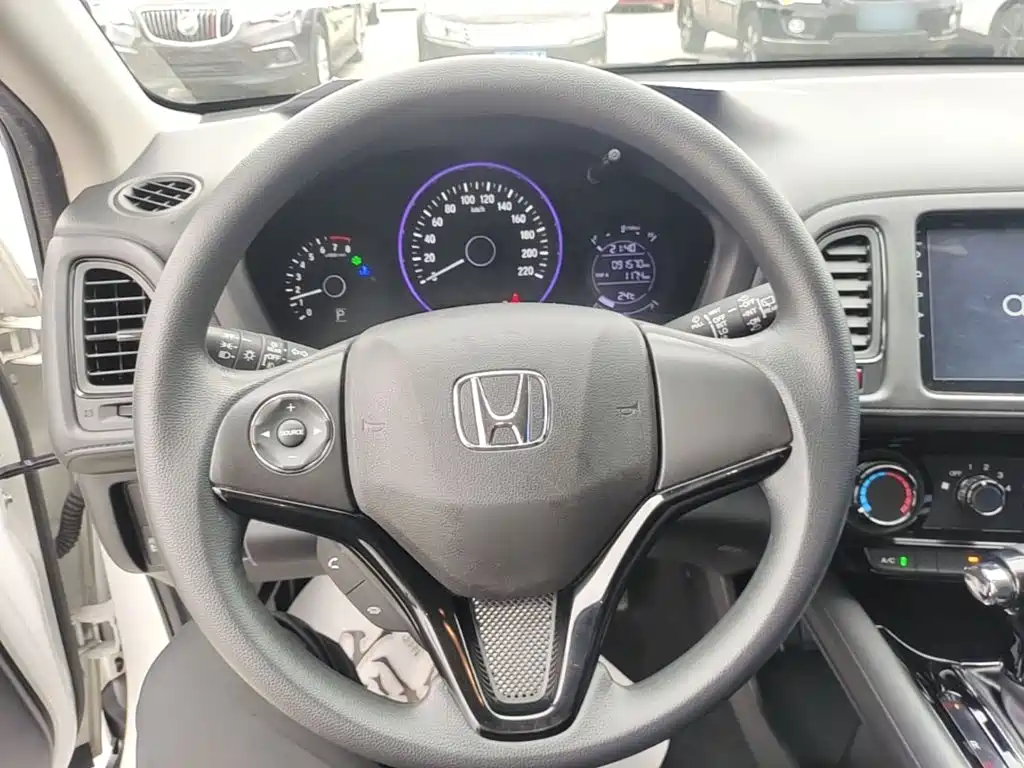 Honda Vezel — миниатюра 11