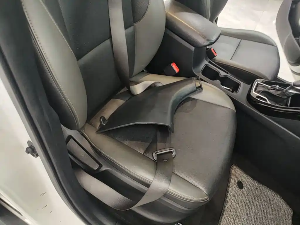 Kia Sportage — миниатюра 25