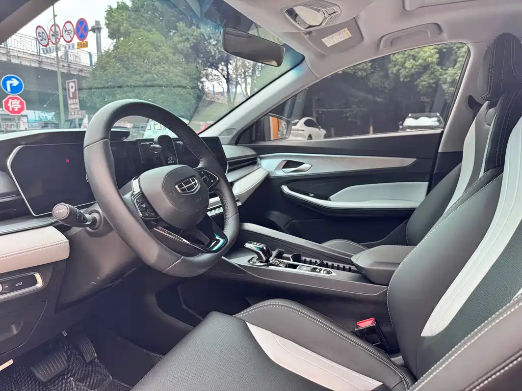 Geely Binrui — миниатюра 6