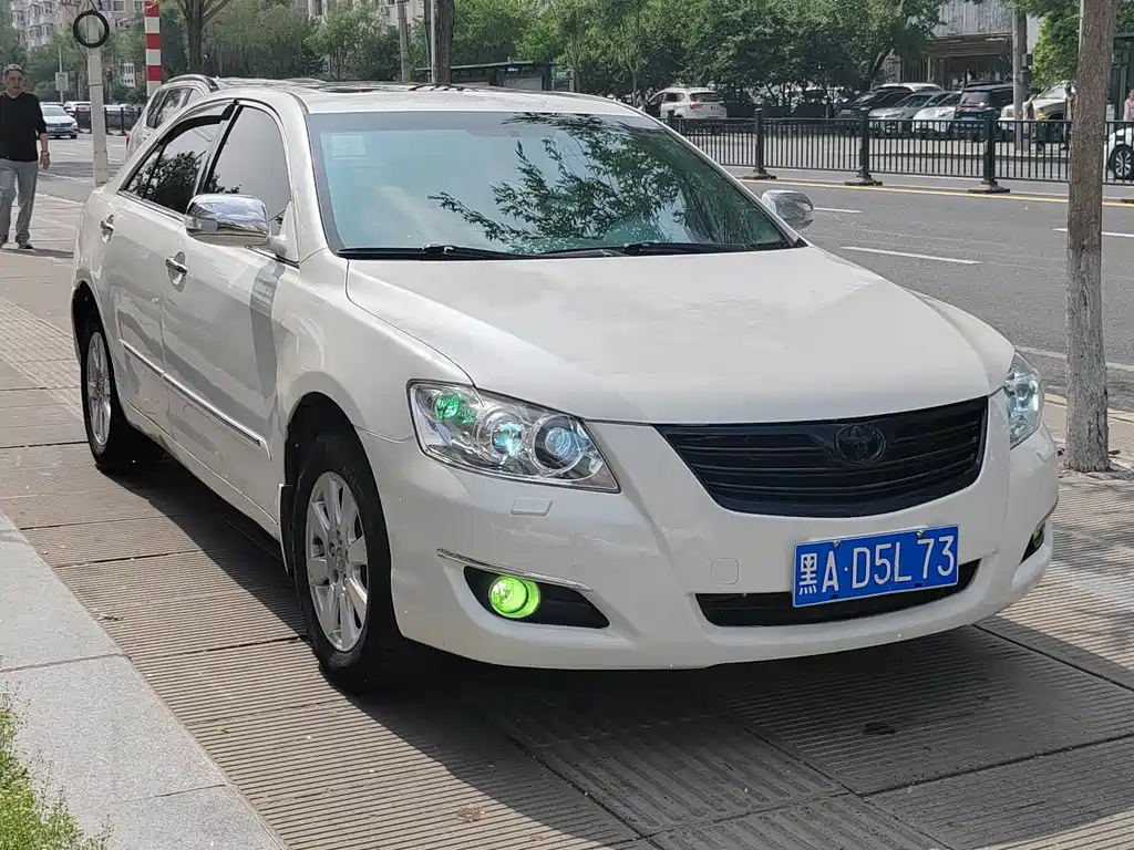 Купить Toyota Camry