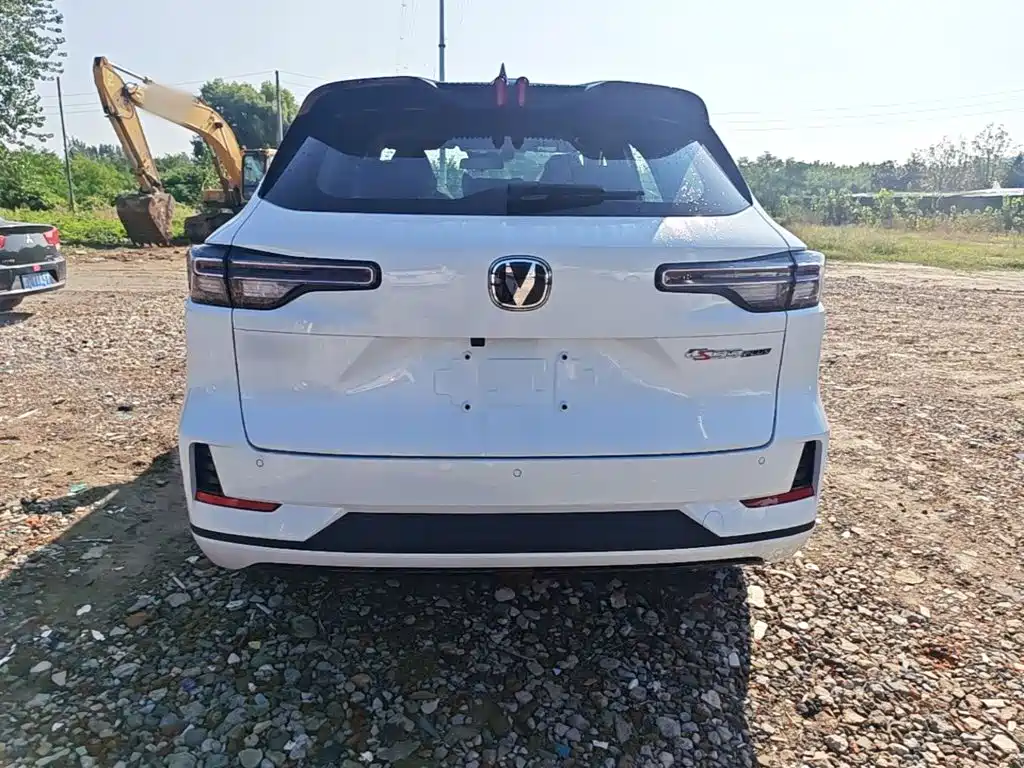Changan CS55PLUS PHEV — миниатюра 6