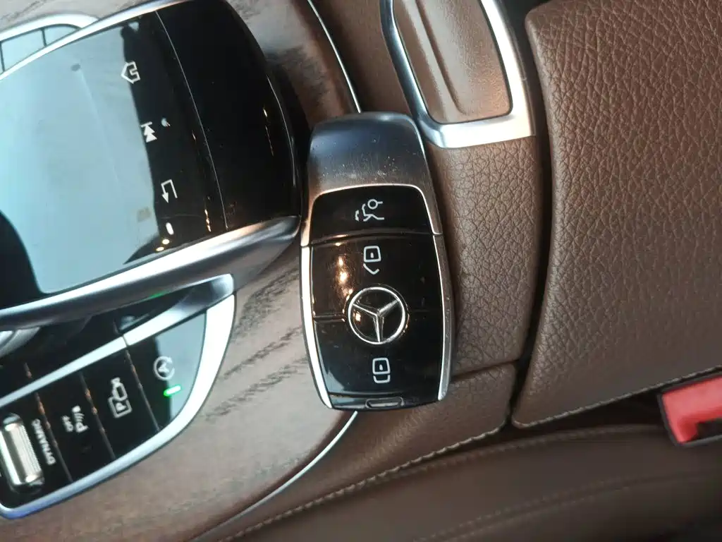 Mercedes-Benz E-Class E 2018 E 200 L