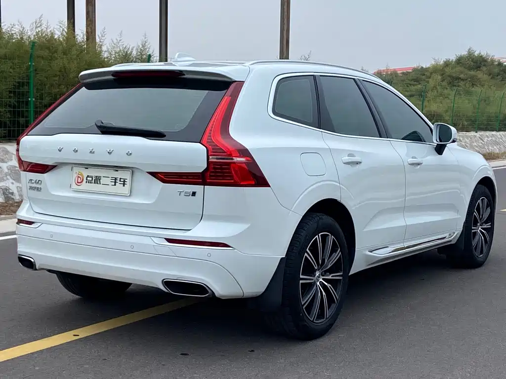 Volvo XC60 — миниатюра 4