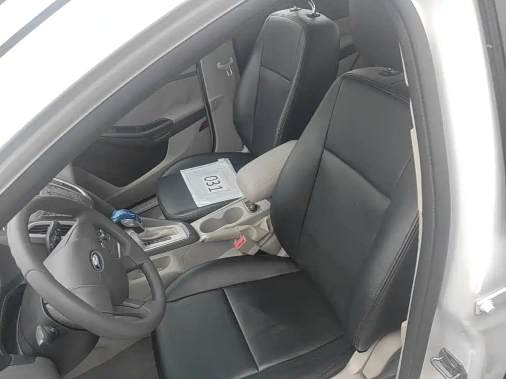 Ford Focus — миниатюра 20