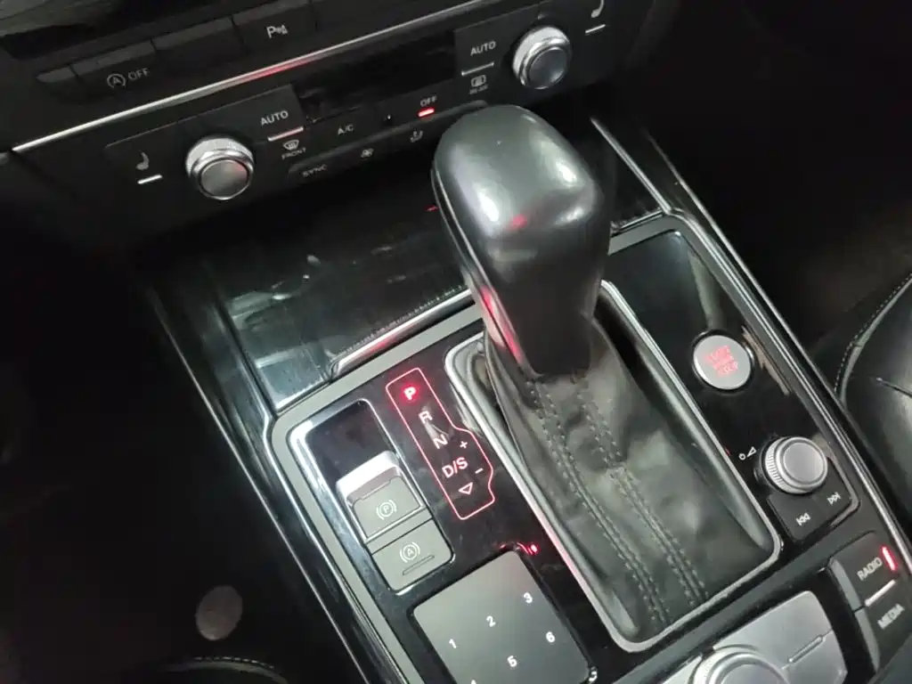 Audi A6L — миниатюра 14