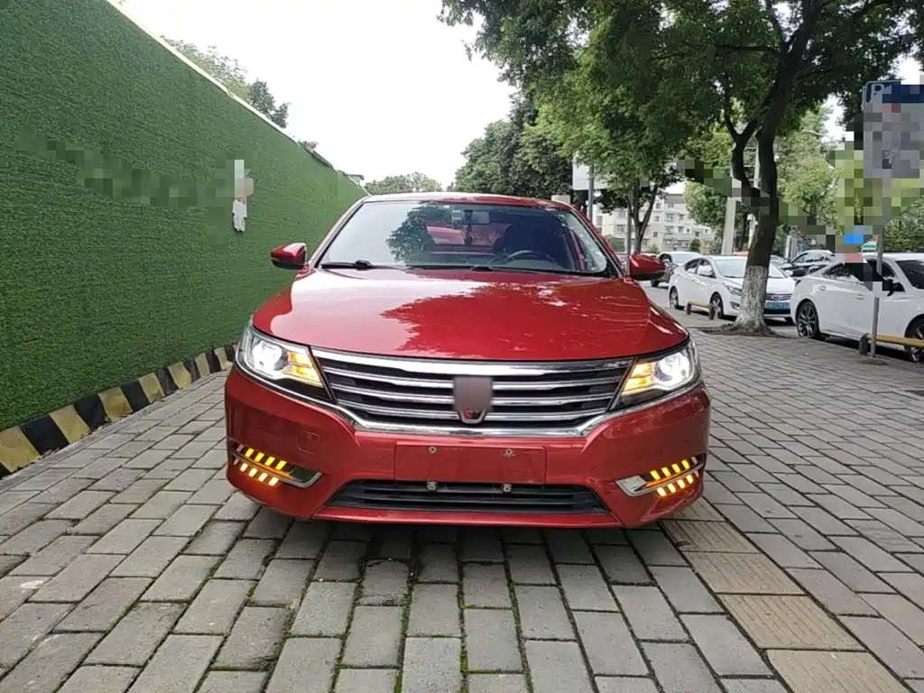Roewe i6 Classic — миниатюра 3