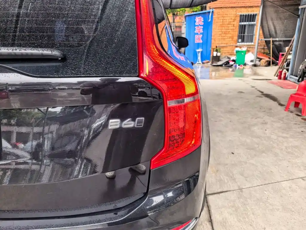 Volvo XC90 2021 B6 Luxury 7 мест