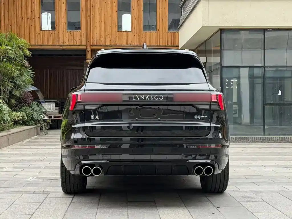 Lynk & Co 09 2021 2.0T Halo мест
