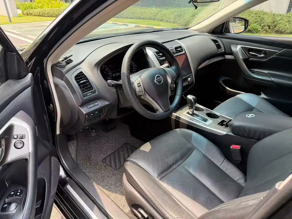 Nissan Teana — миниатюра 4