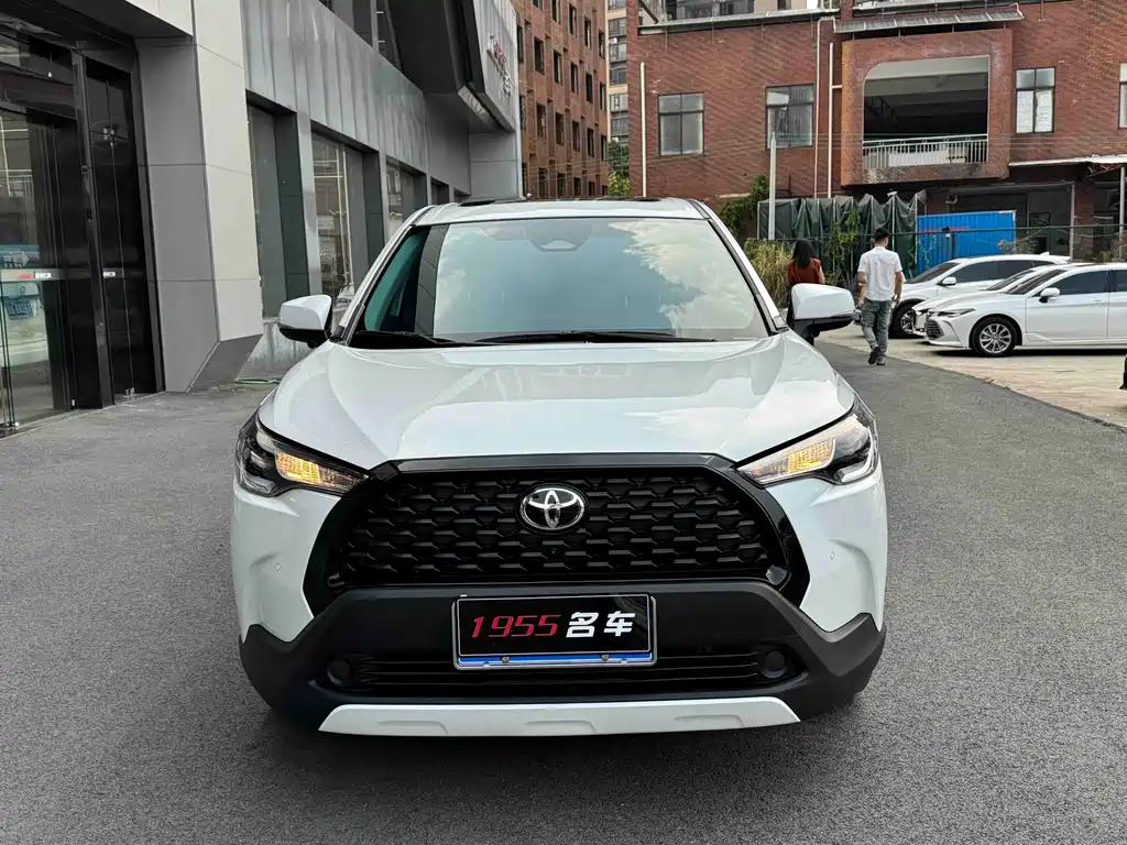 Toyota Corolla Cross — миниатюра 2
