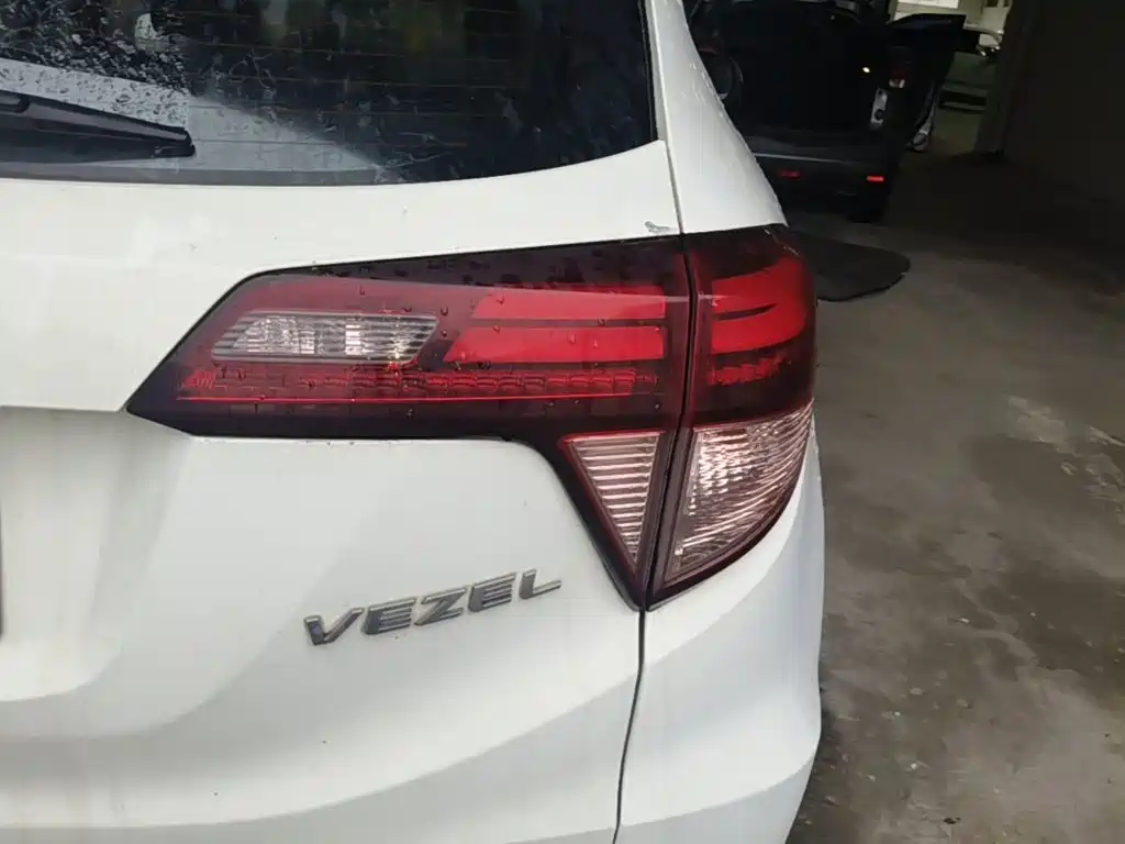 Honda Vezel — миниатюра 8