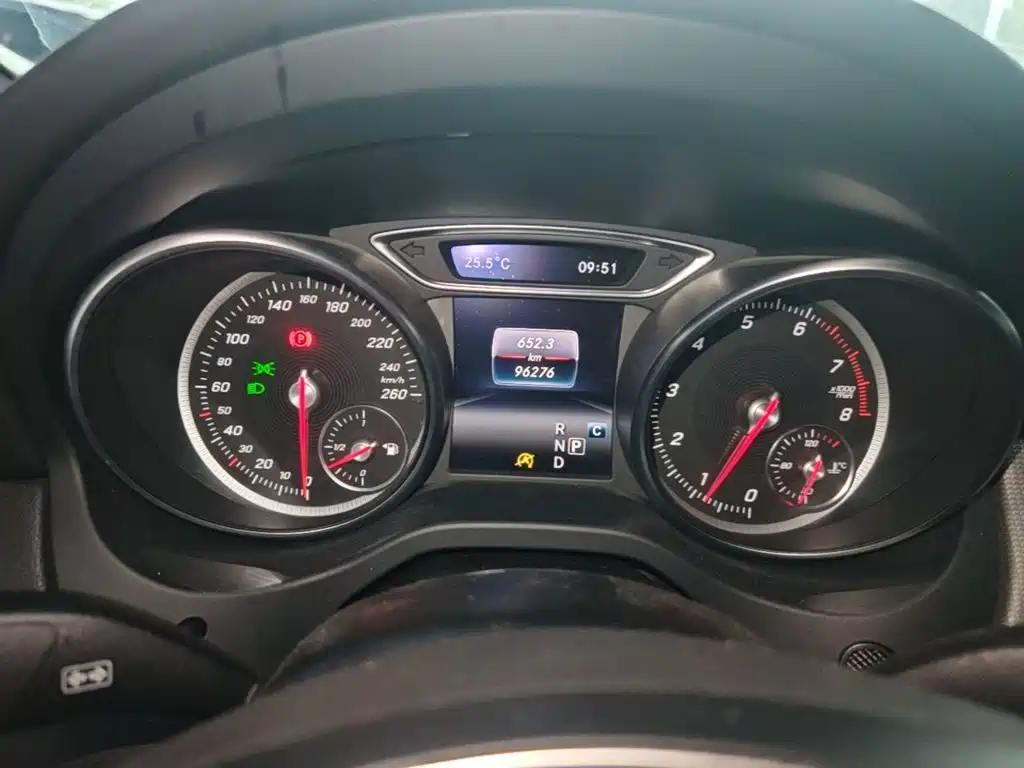 Mercedes-Benz CLA (Import) — миниатюра 12