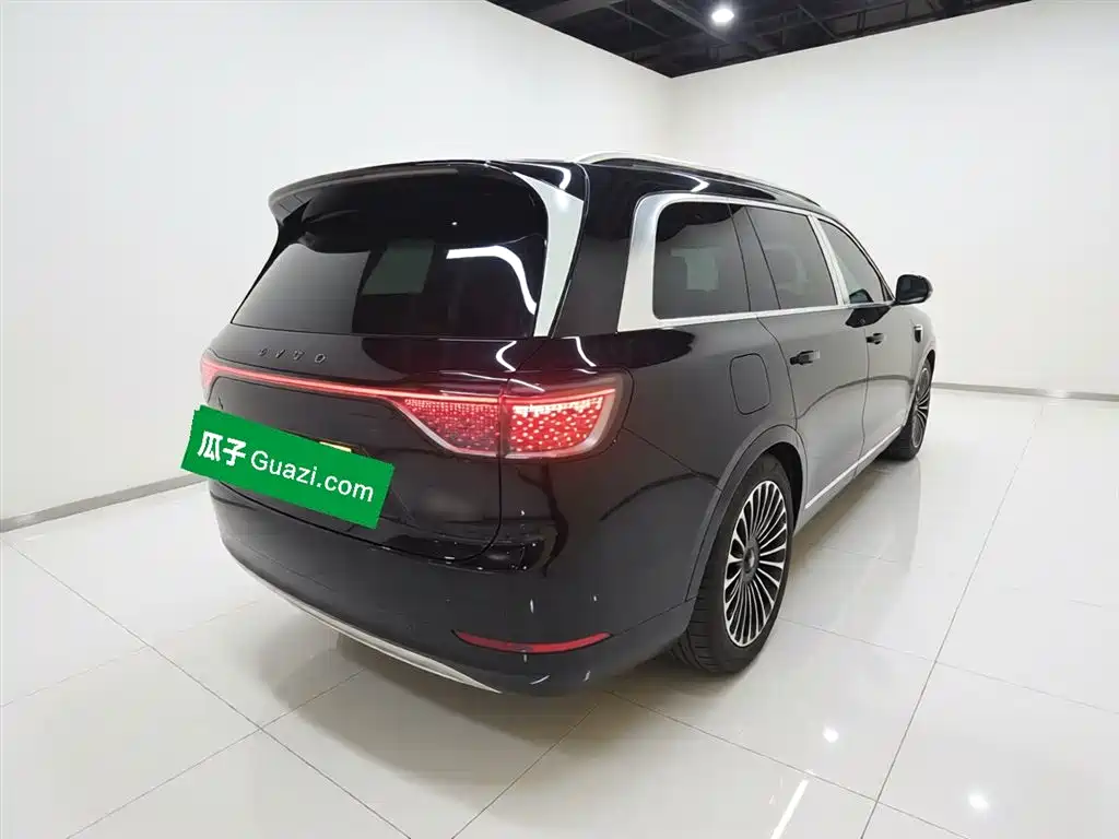 Aito M9 2025 Ultra 52kWh 6 мест (192 )