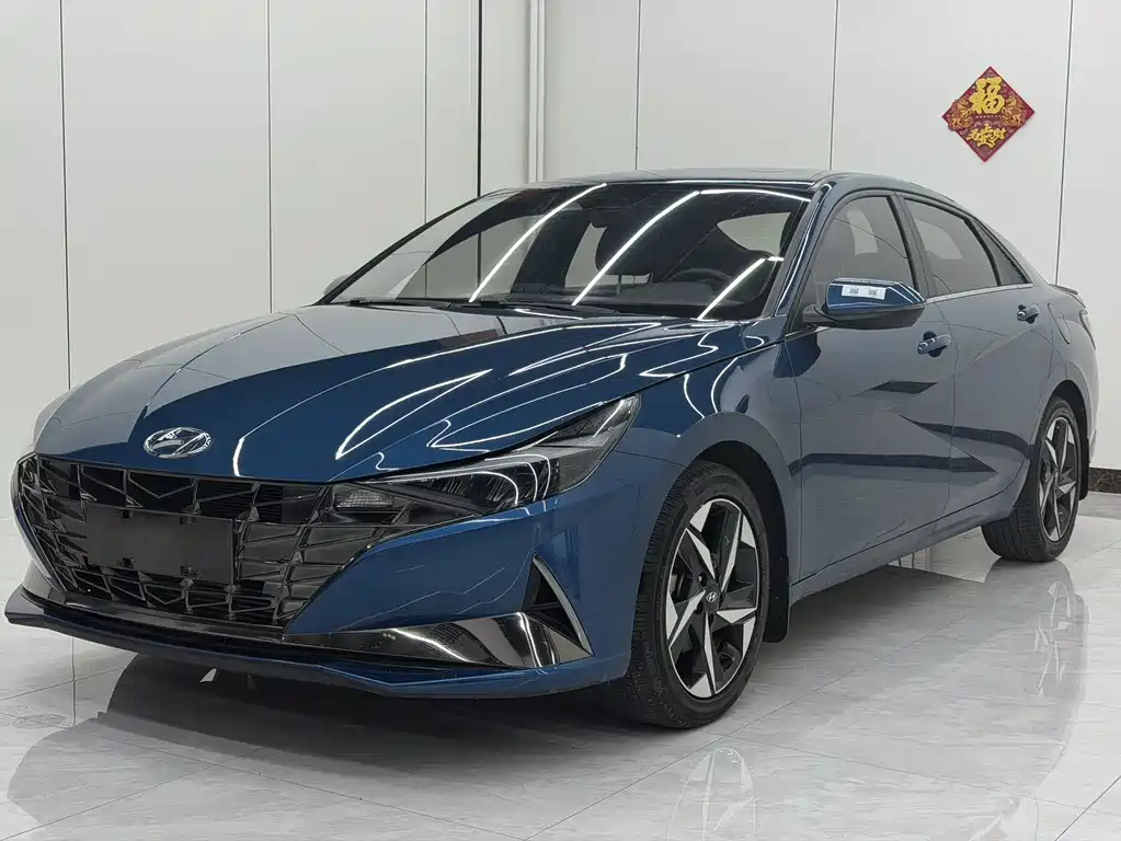Hyundai Elantra 2021