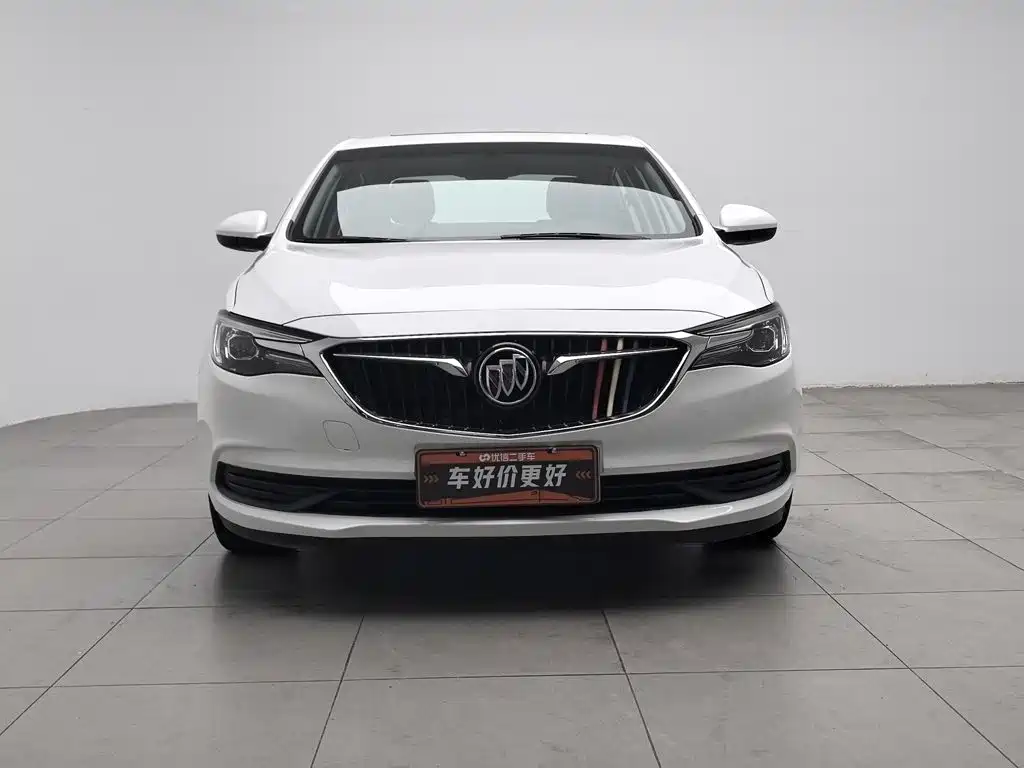 Buick Excelle — миниатюра 3