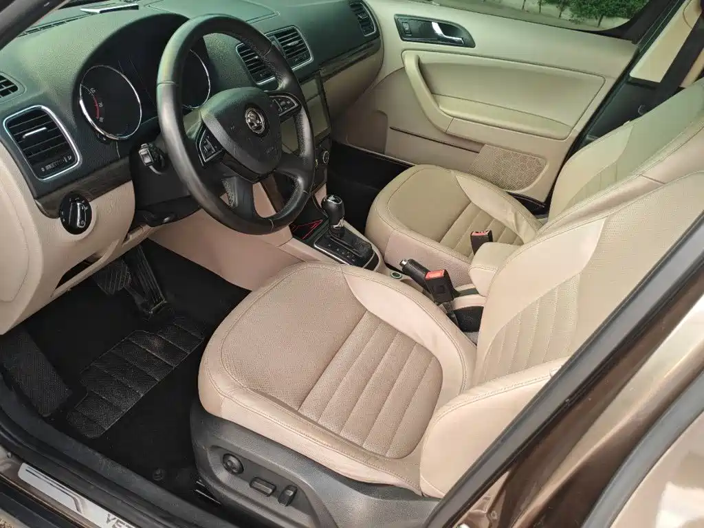 Skoda Yeti — миниатюра 4