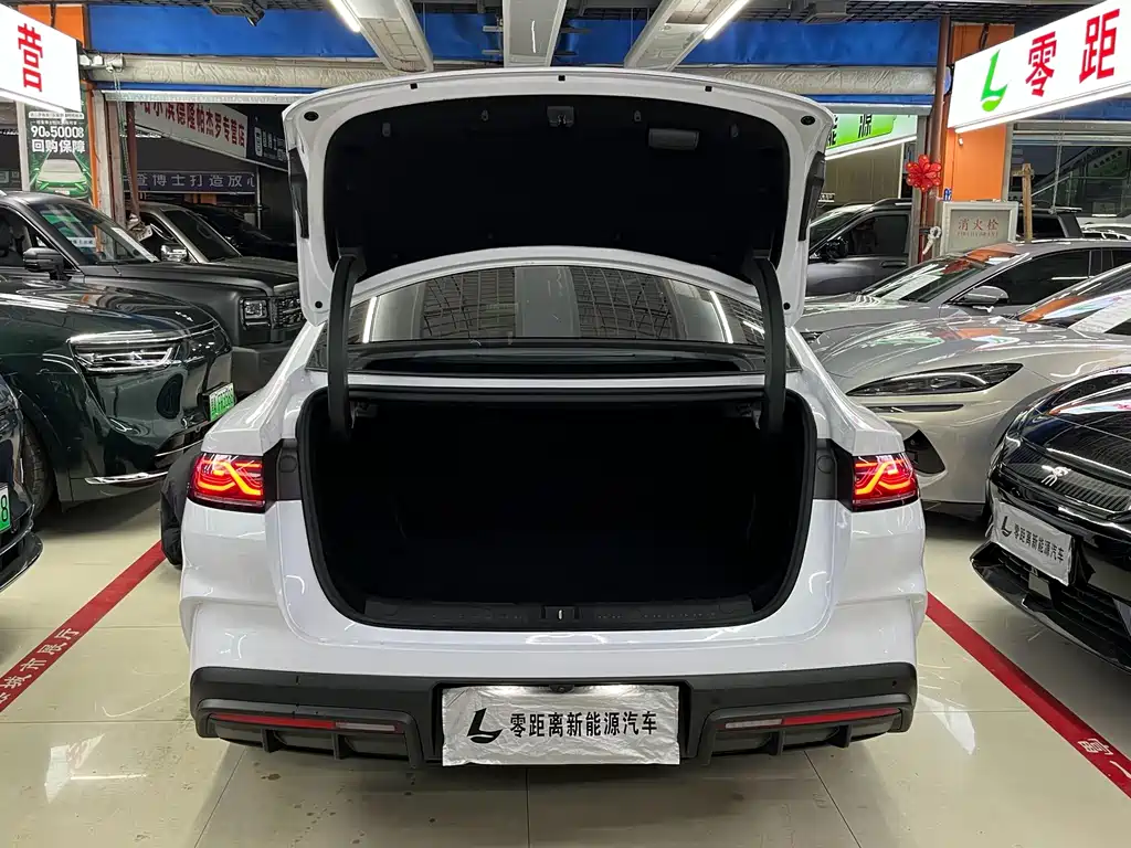 BYD Qin L — миниатюра 15
