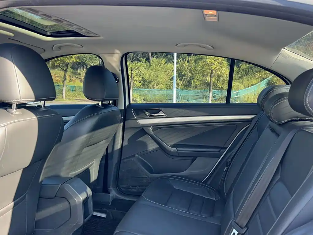 Volkswagen Lavida — миниатюра 11