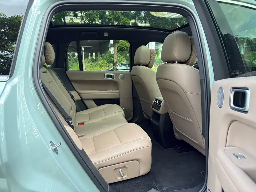 Li Auto Li L6 — миниатюра 17