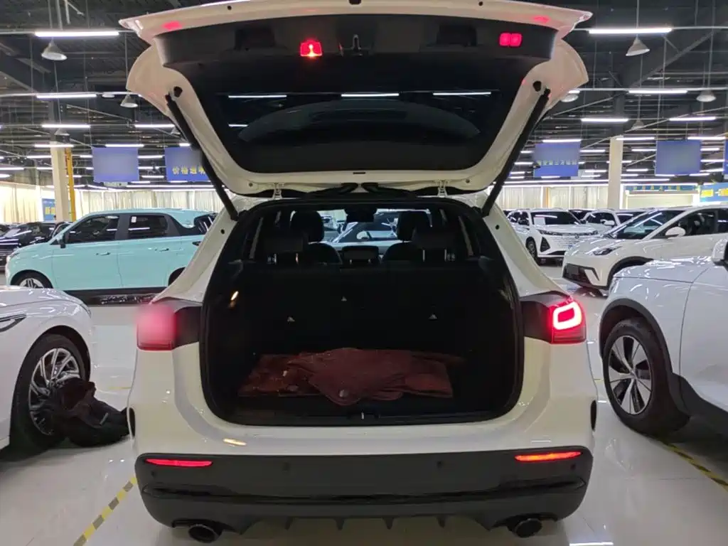 Mercedes-Benz GLA AMG — миниатюра 19