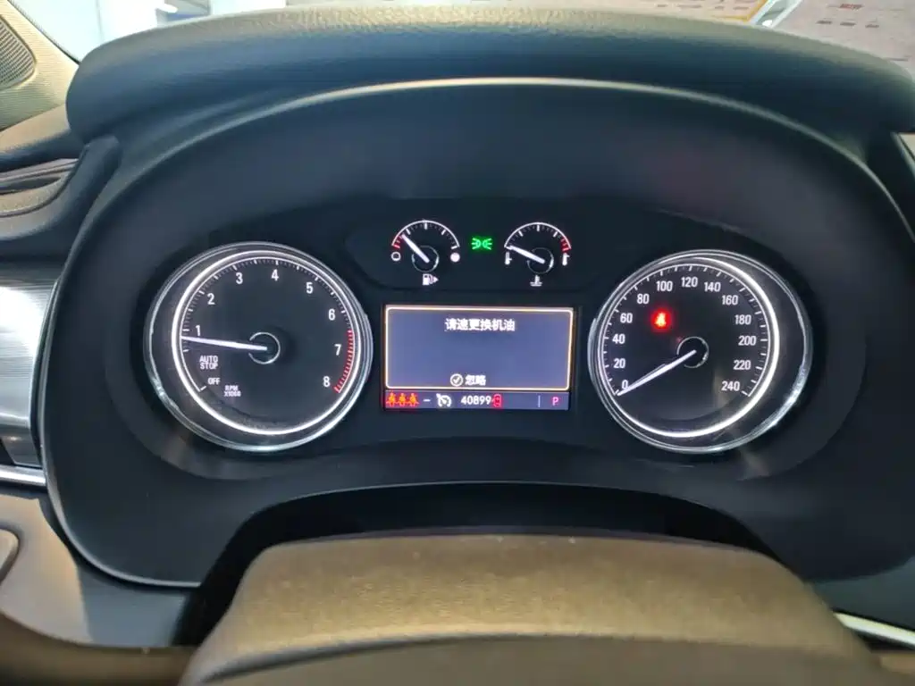 Buick LaCrosse — миниатюра 12