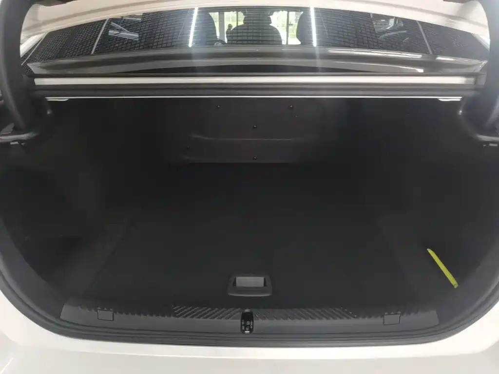 BMW i5 — миниатюра 19
