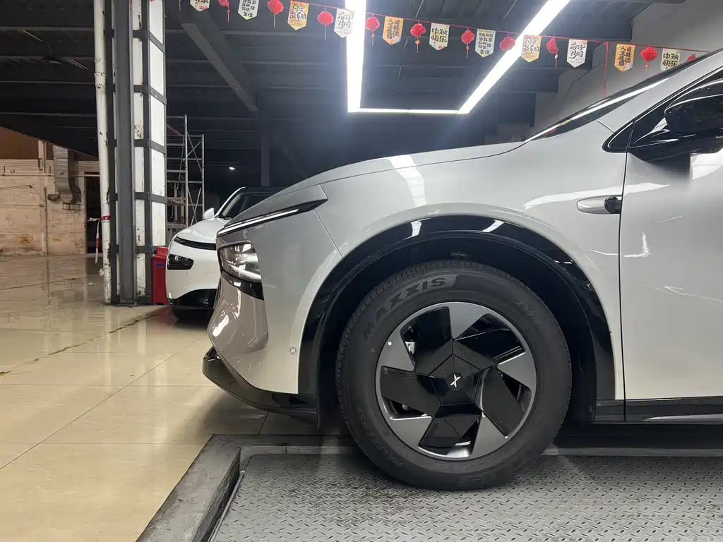XPeng G7 — миниатюра 4