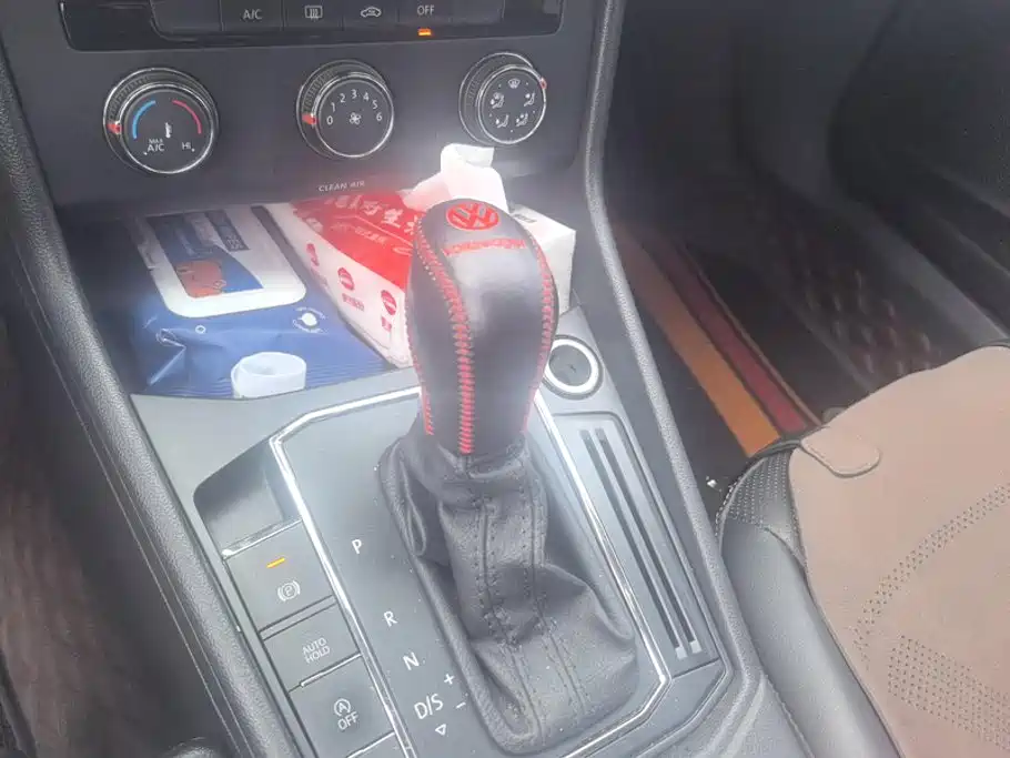 Volkswagen Lavida — миниатюра 16