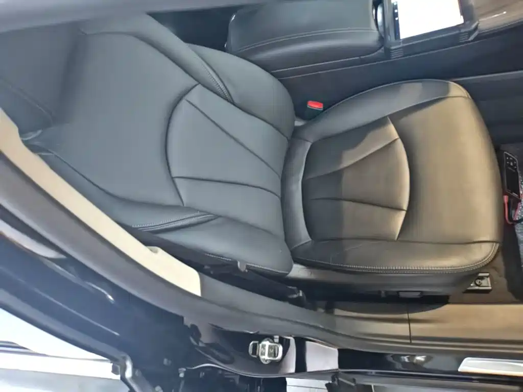 Buick LaCrosse — миниатюра 25