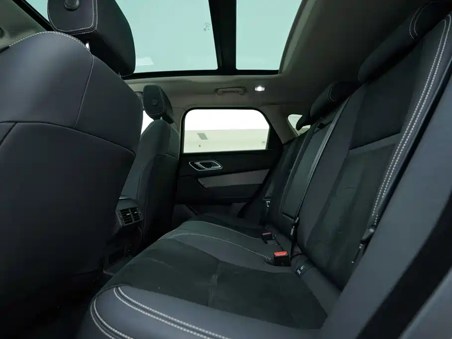 Land Rover Velar — миниатюра 19