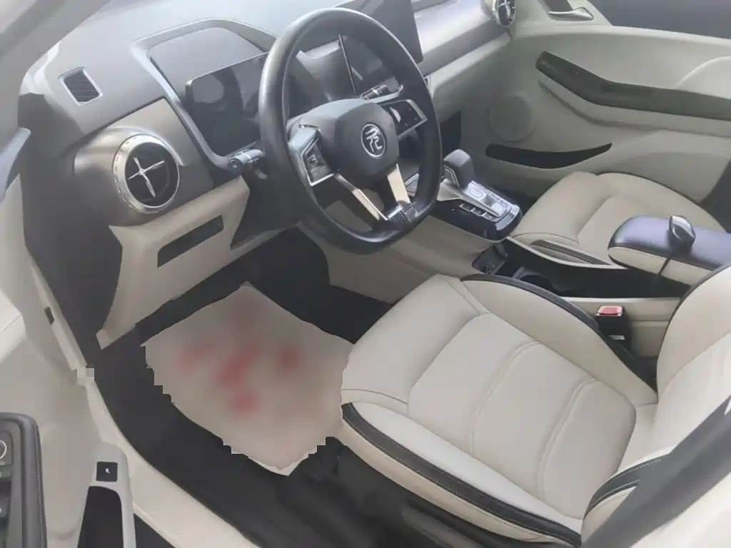 BYD Yuan Pro — миниатюра 15
