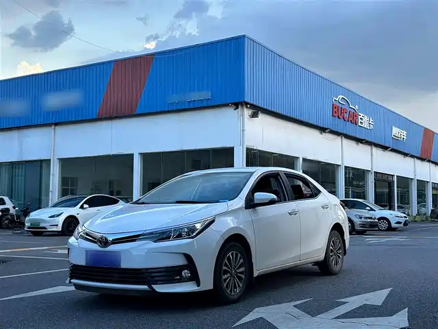 TOYOTA COROLLA 2019