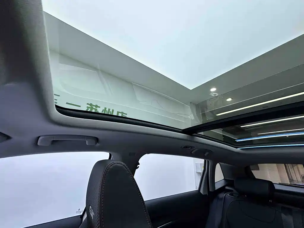 Skoda Kamiq — миниатюра 12