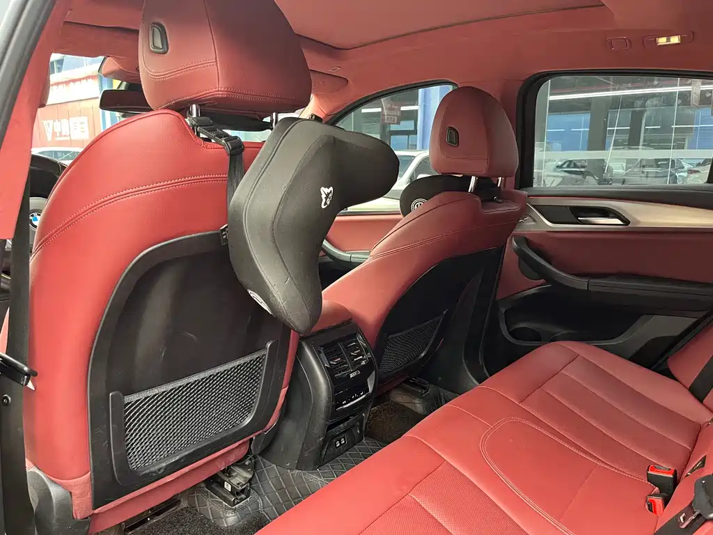 BMW X4 — миниатюра 10