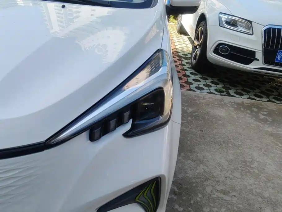 Changan Benben E-Star — миниатюра 5
