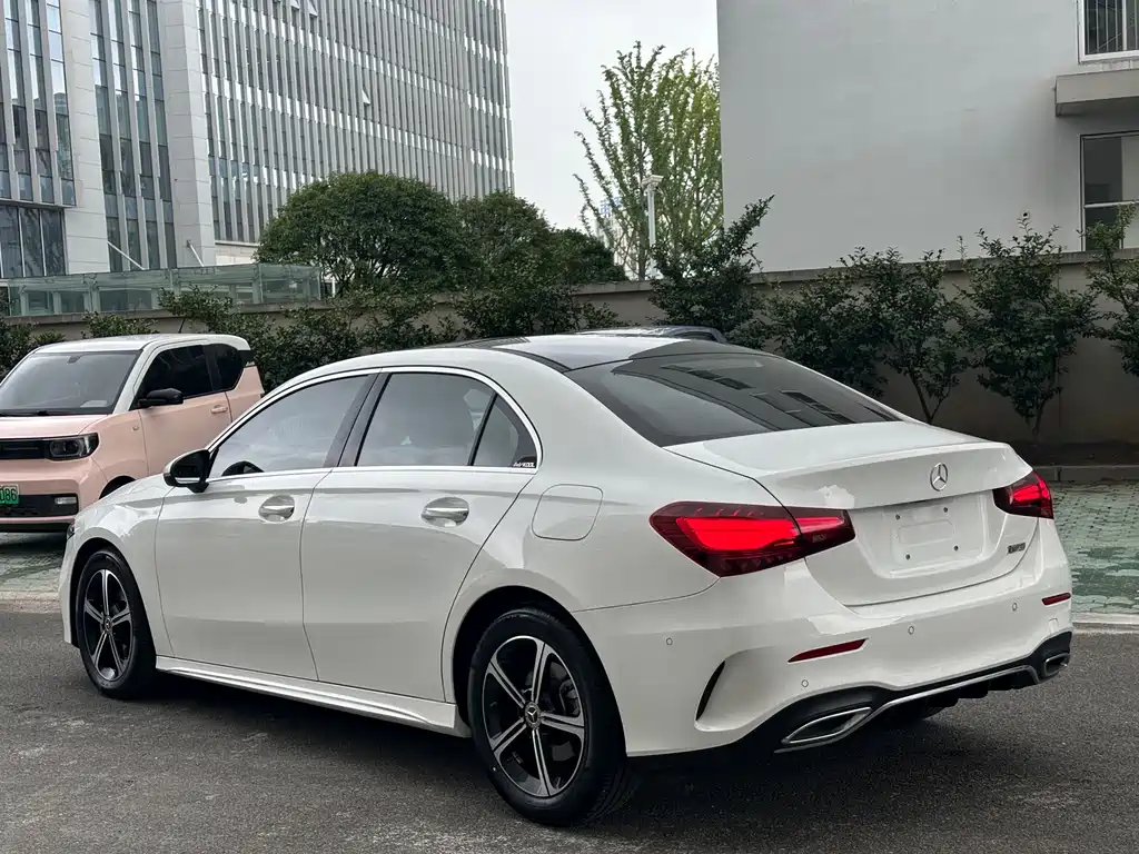 Mercedes-Benz A-Class — миниатюра 15